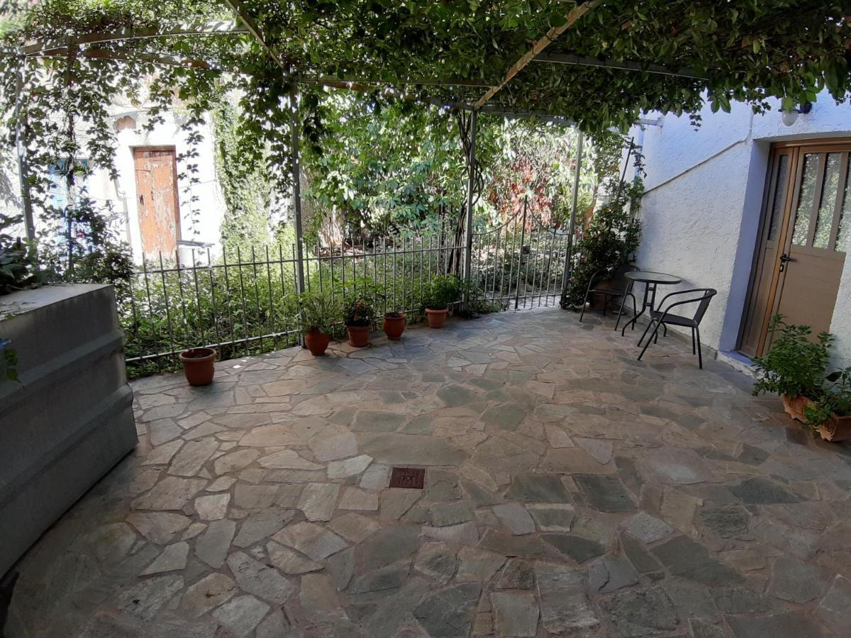 Pirgaki Studios Kardamyli Exterior photo